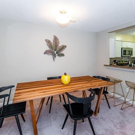 Unique 2Br Prime Location With Gym & Parking Charlotte Exterior foto